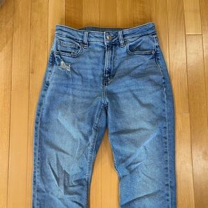 American eagle mom jeans